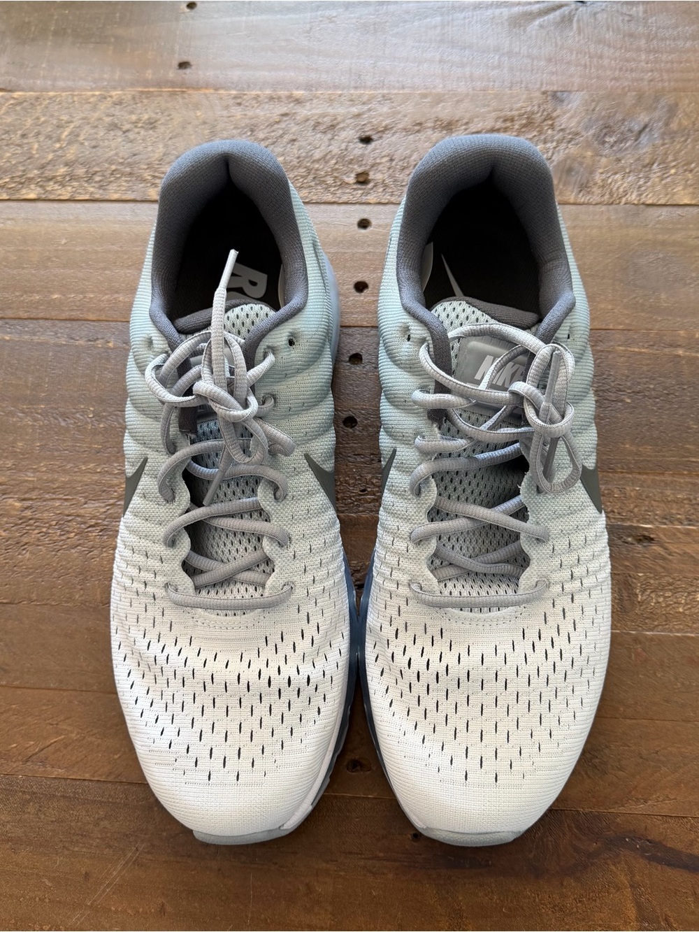 Nike Air Max Men’s Running Shoes - Light Gray - Picture 3 of 7